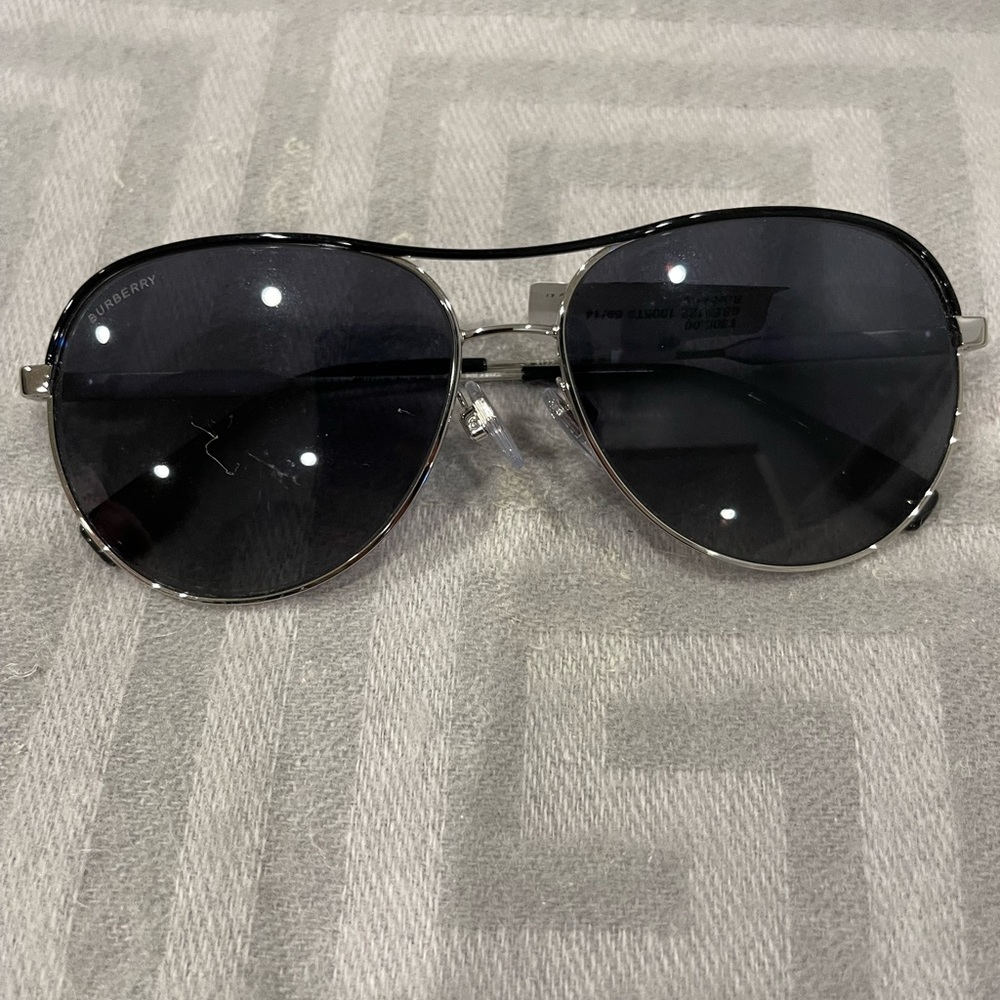 NWT no case